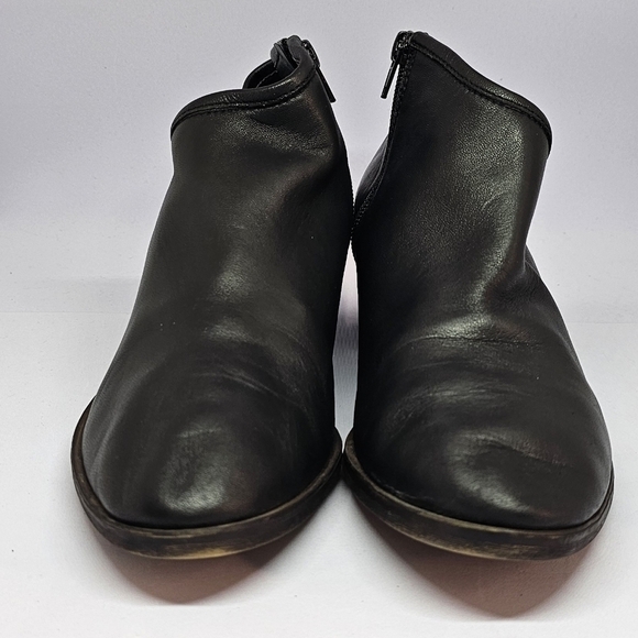 Lucky Brand Women's Black Leather Side Zipper Booties Size 8M - Picture 4 of 9